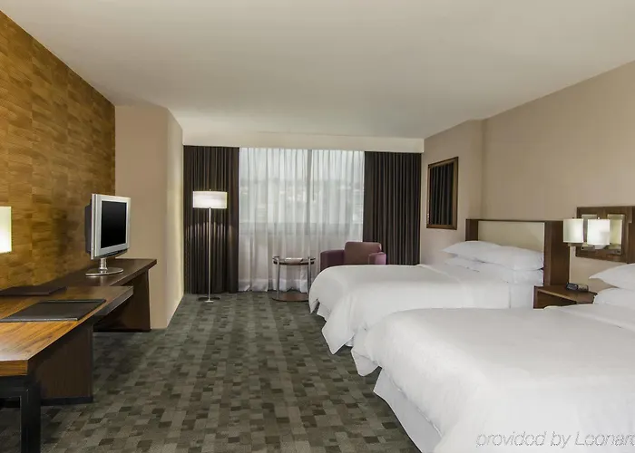 Hotel Sheraton Santa Fe, 5*