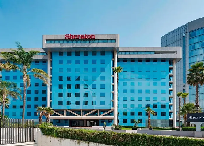 Sheraton Santa Fe, Hotel 5*